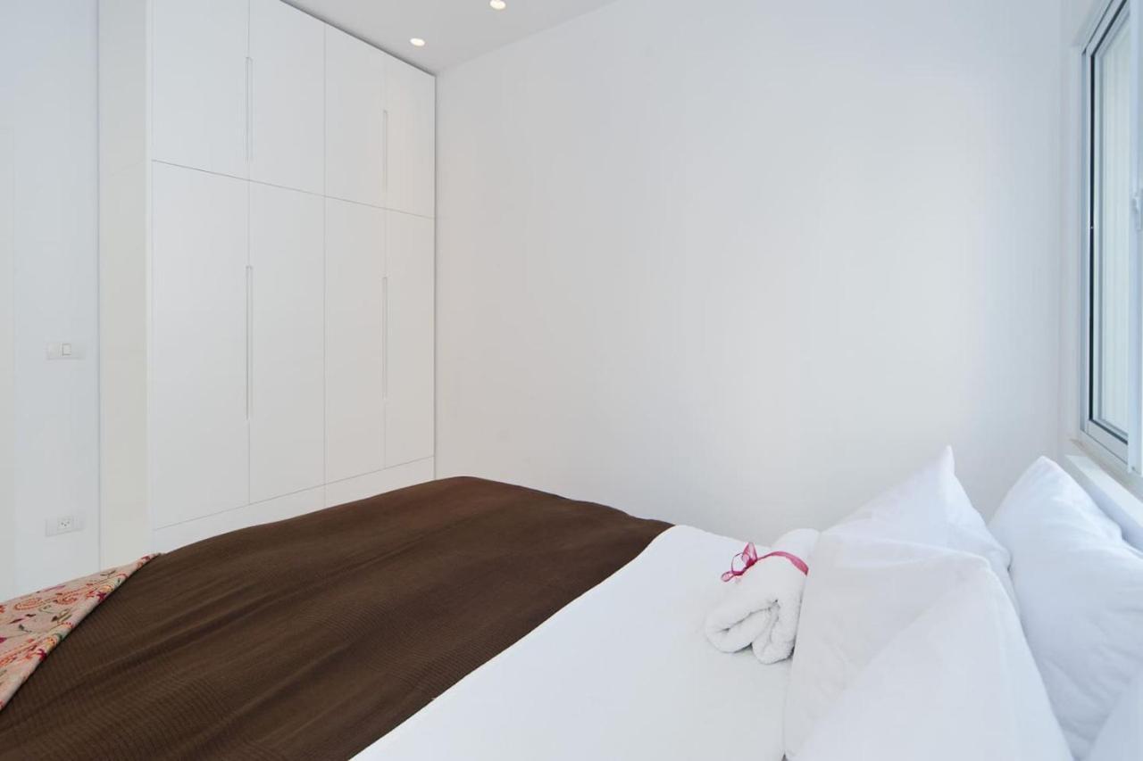 Beach And Sunset Panorama Apartment By Sea N' Rent تل أبيب المظهر الخارجي الصورة