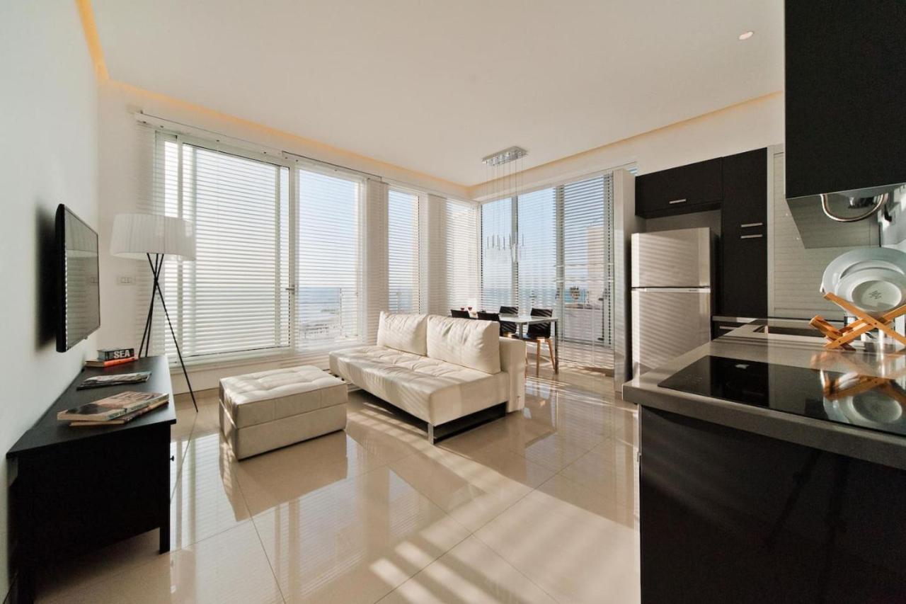 Beach And Sunset Panorama Apartment By Sea N' Rent تل أبيب المظهر الخارجي الصورة